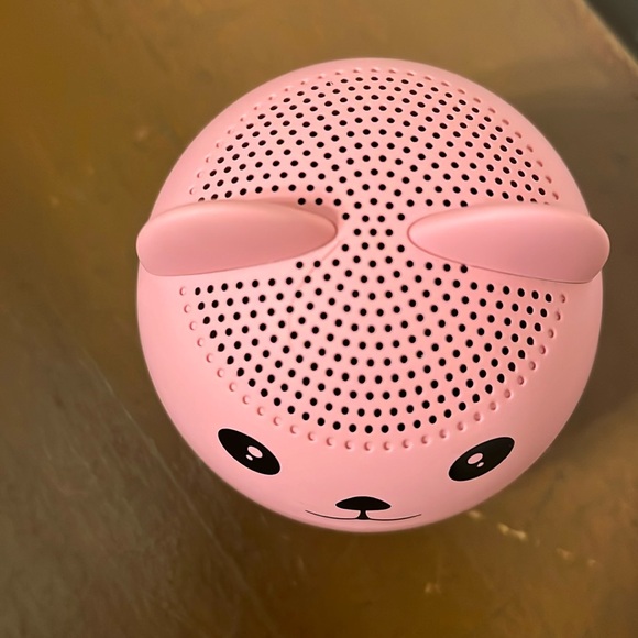 Bluetooth Speaker - Picture 4 of 6